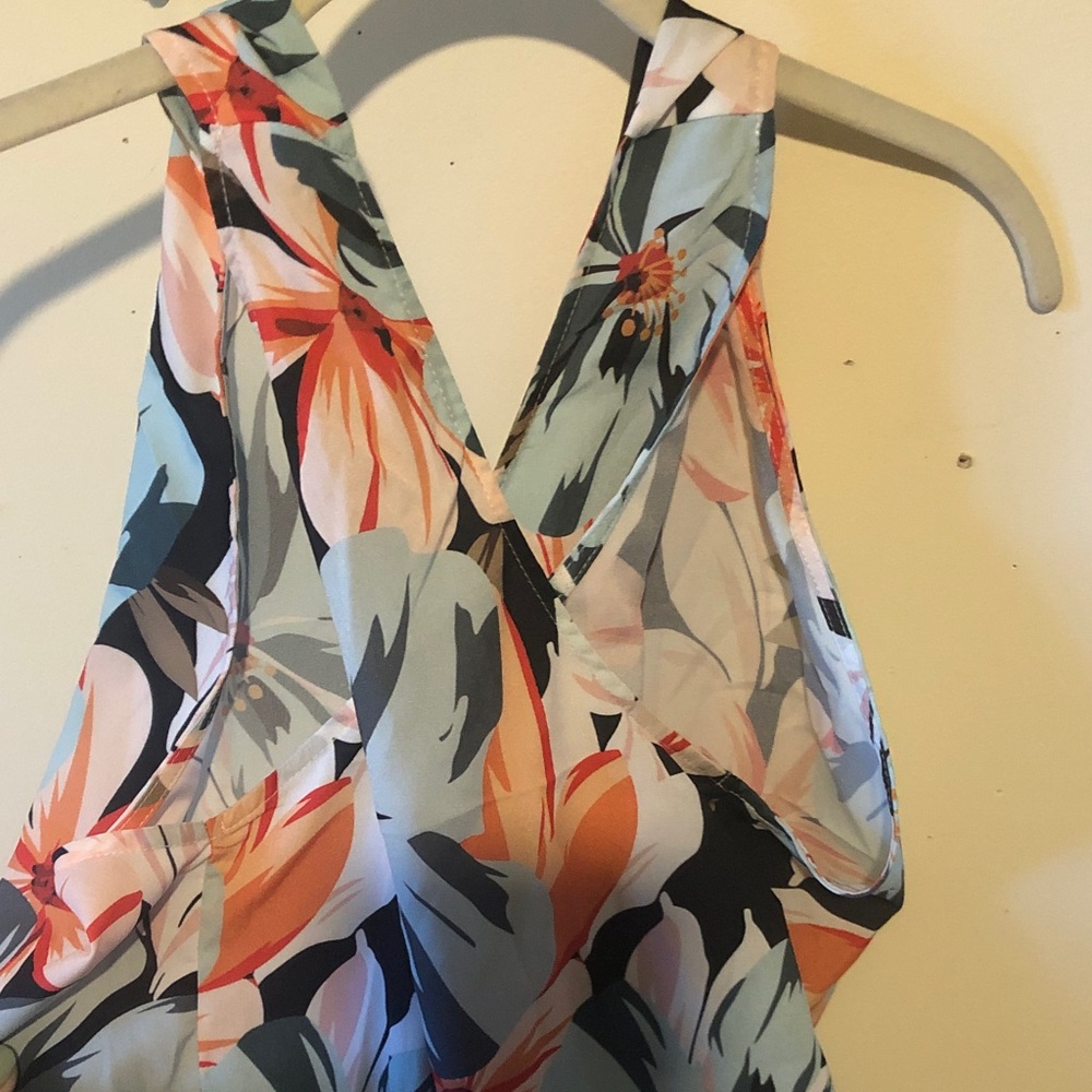 Cupshe Floral Tank Top - Black, Blue, Red - Picture 5 of 5
